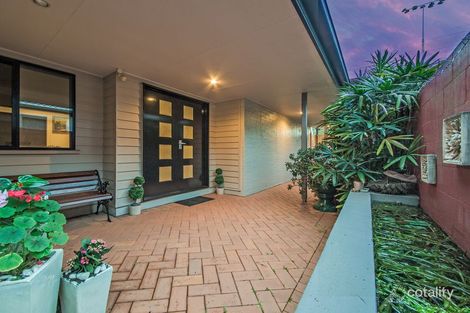 Property photo of 2 McIntyre Street Hendra QLD 4011
