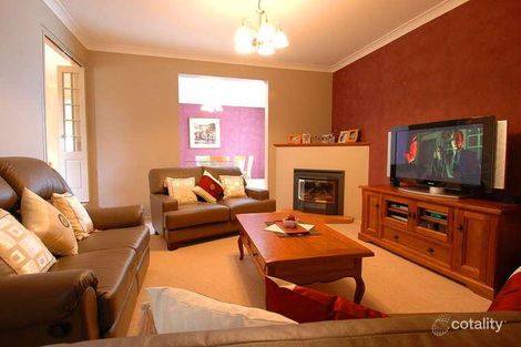 Property photo of 17 Rochford Way Cherrybrook NSW 2126
