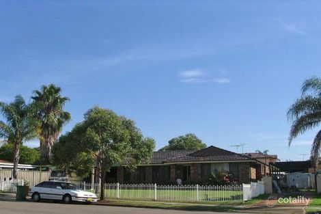 7 Glen Logan Rd, Bossley Park, NSW 2176