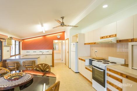 Property photo of 4 Poinciana Avenue Seaforth QLD 4741