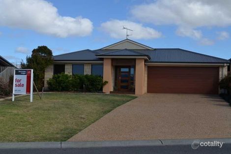 Property photo of 21 Beveridge Close Wonthaggi VIC 3995