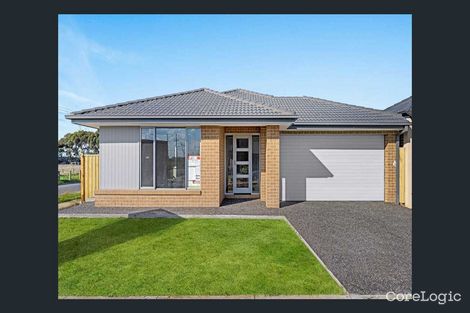 Property photo of 18 Carpathian Drive Clyde North VIC 3978