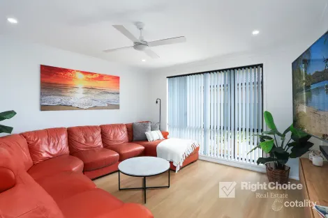 Property photo of 2 Ellenbrook Way Albion Park NSW 2527