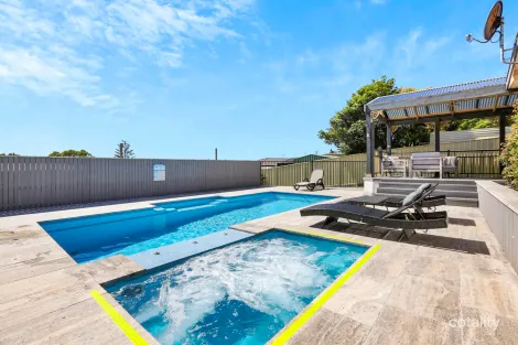31 KALANG RD, KIAMA HEIGHTS, NSW 2533