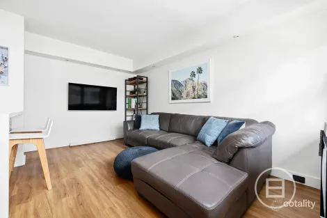 Property photo of 9/91 Ormond Road Elwood VIC 3184