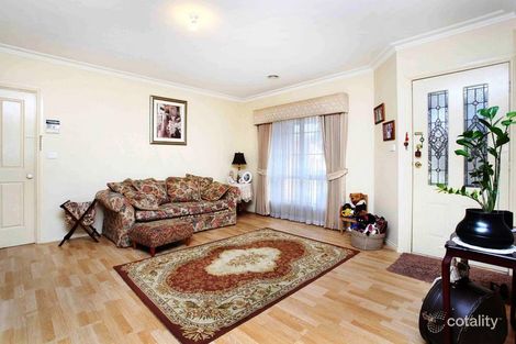 Property photo of 4 Clover Court Gowanbrae VIC 3043