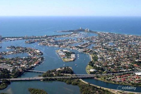 Property photo of 11 Mooloolah Island Minyama QLD 4575