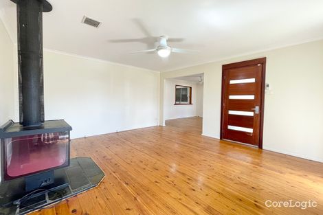Property photo of 10 Elouera Crescent Woodbine NSW 2560