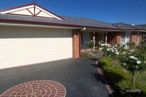 Property photo of 8 Clancy Crescent Carrum Downs VIC 3201