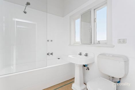Property photo of 2/357 Beaconsfield Parade St Kilda West VIC 3182