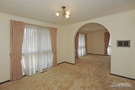 Property photo of 10 Hermitage Crescent Bundoora VIC 3083