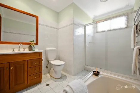 Property photo of 44 Silver Crescent Westleigh NSW 2120