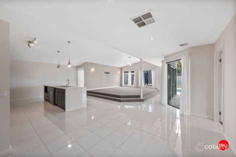 Property photo of 4 Valiant Court Golden Square VIC 3555