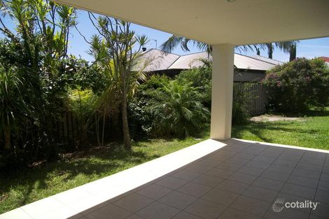 Property photo of 16 Lantau Crescent Varsity Lakes QLD 4227