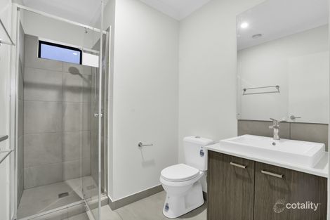 Property photo of 17 Hedgeley Avenue Deanside VIC 3336