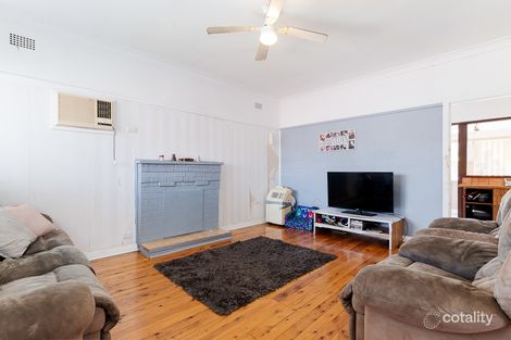 Property photo of 5 Vincent Street Belmont North NSW 2280