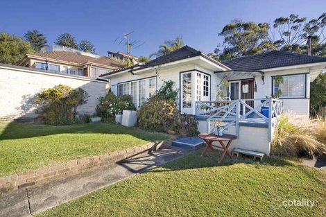 Property photo of 33 Wheeler Parade Dee Why NSW 2099