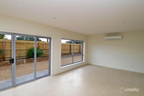 Property photo of 2/26 Bluff Road St Leonards VIC 3223