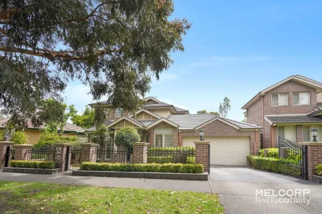 1218b Old Burke Rd, Kew East, VIC 3102