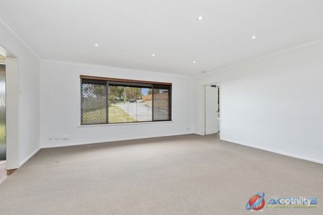 Property photo of 18 Cassinia Road Duncraig WA 6023