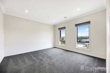Property photo of 9 Empire Avenue Drouin VIC 3818