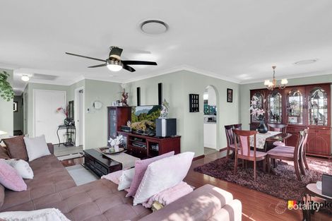 Property photo of 8 Millard Crescent Plumpton NSW 2761