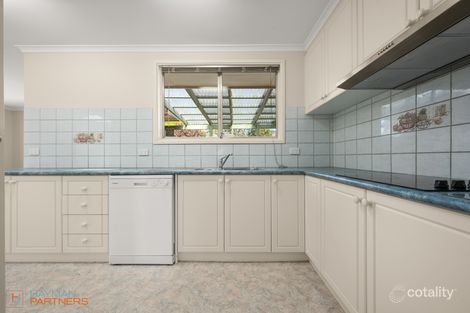 Property photo of 13 Kalgoorlie Crescent Fisher ACT 2611