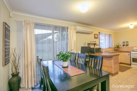 Property photo of 37 Gipps Crescent Cranbourne North VIC 3977