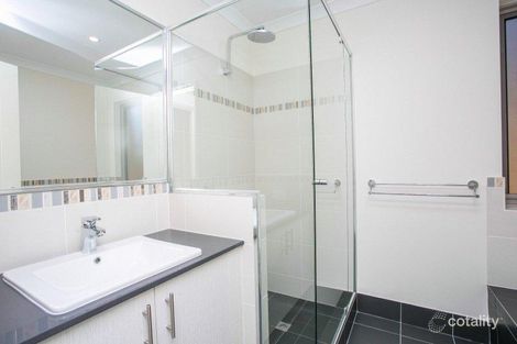 Property photo of 22 Courbette Way The Vines WA 6069