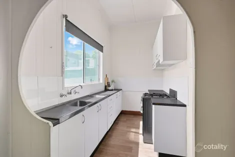 Property photo of 30 Karoola Road Lambton NSW 2299