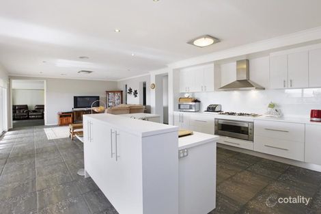 Property photo of 9 Brentwood Way Waurn Ponds VIC 3216