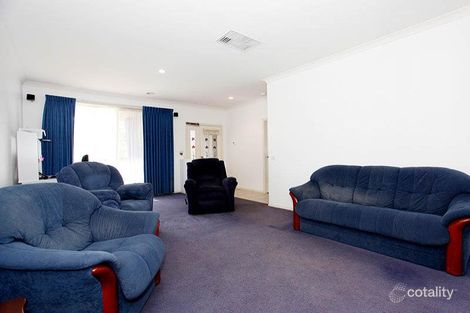 Property photo of 4 Eildon Circuit South Morang VIC 3752