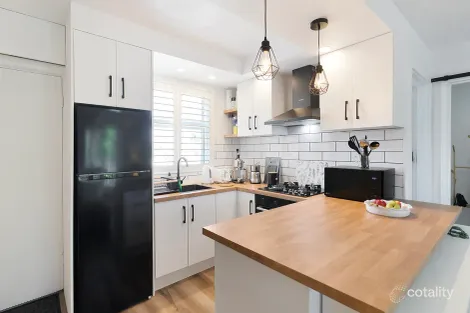 10/55 Deanmore Rd, Scarborough, WA 6019