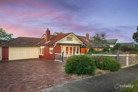 Property photo of 4 Wahroongaa Crescent Murrumbeena VIC 3163