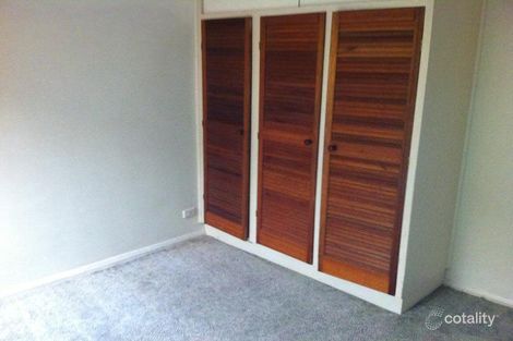 Property photo of 3/16 Minogue Crescent Hoppers Crossing VIC 3029