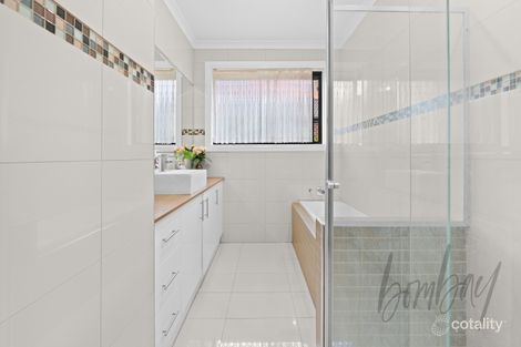 Property photo of 2 Middlesborough Drive Craigieburn VIC 3064