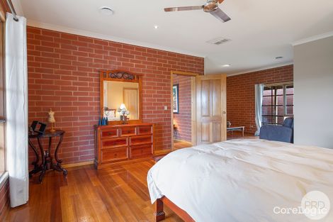 Property photo of 12 Crowther Street Eaglehawk VIC 3556