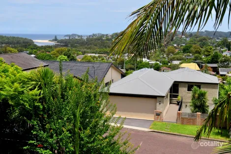 Property photo of 30 Coreen Drive Wamberal NSW 2260