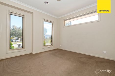 Property photo of 18 Maryburgh Road Cobblebank VIC 3338