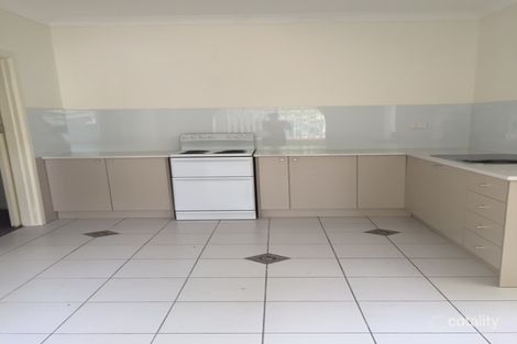 2/112 Blackman Pde, Unanderra, NSW 2526