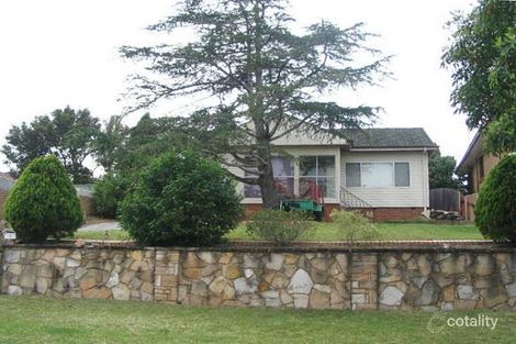 1 Blakemore Ave, Kanahooka, NSW 2530