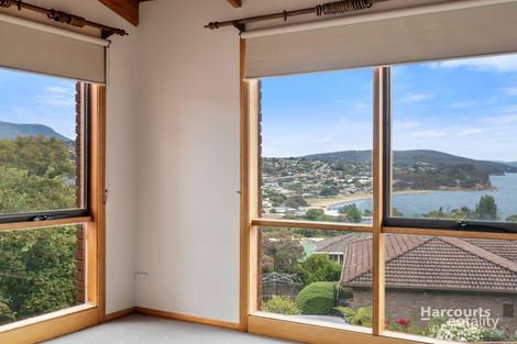 12 Surf Pde, Blackmans Bay, TAS 7052