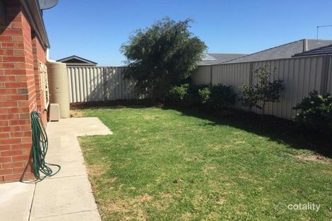 Property photo of 4 Bavaria Lane Pakenham VIC 3810