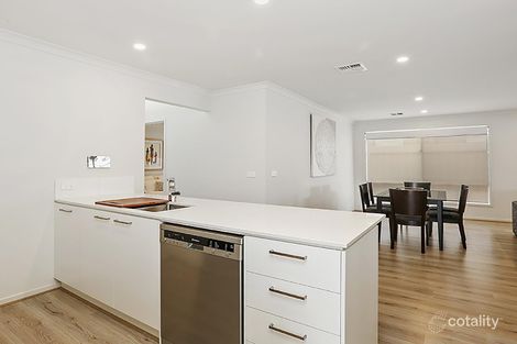 Property photo of 29 Lance Drive Armstrong Creek VIC 3217