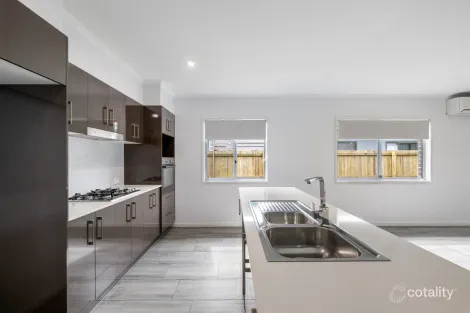 Property photo of 19 Turquoise Place Caloundra West QLD 4551