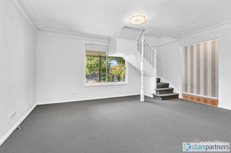 Property photo of 7 Phillip Place McGraths Hill NSW 2756