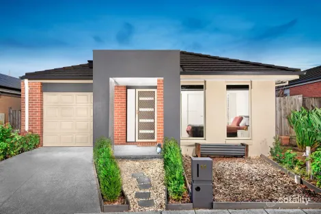 Property photo of 11 Verde Parade Epping VIC 3076