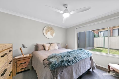 Property photo of 28 Lady Laurel Drive Blue Haven NSW 2262