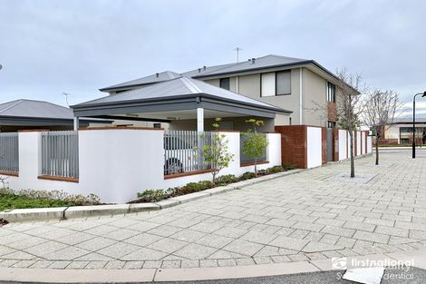 Property photo of 4/23 Oval Vista Ellenbrook WA 6069