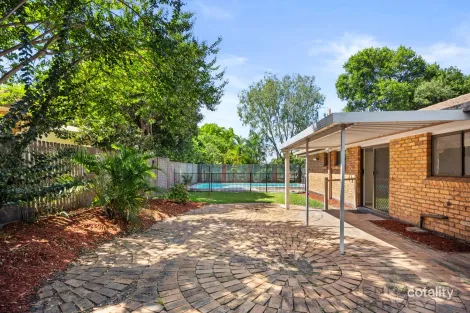 1 Marlock St, Bellbowrie, QLD 4070